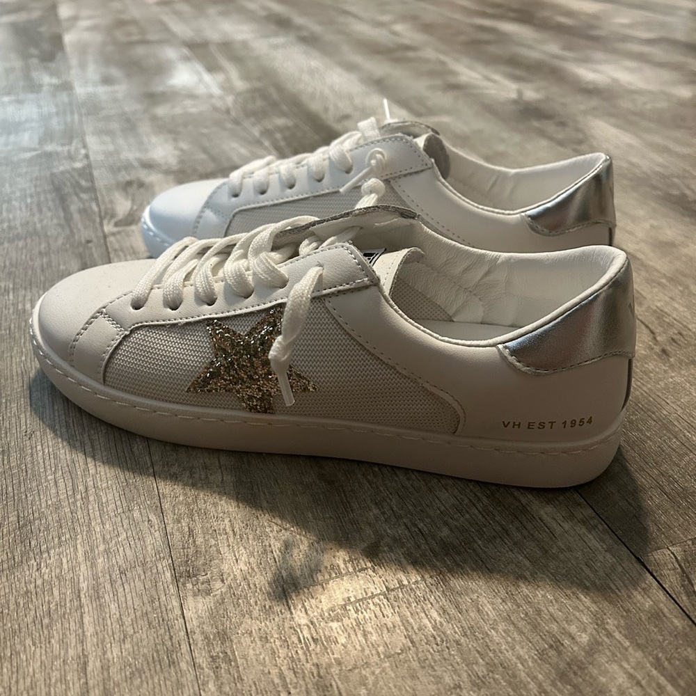 Women’s Shoes